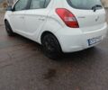 Белый Хендай и20, объемом двигателя 1.25 л и пробегом 148 тыс. км за 5400 $, фото 4 на Automoto.ua