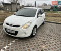 Белый Хендай и20, объемом двигателя 1.25 л и пробегом 102 тыс. км за 5700 $, фото 1 на Automoto.ua