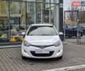 Білий Хендай і20, об'ємом двигуна 1.4 л та пробігом 128 тис. км за 8000 $, фото 3 на Automoto.ua