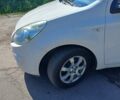 Білий Хендай і20, об'ємом двигуна 1.2 л та пробігом 147 тис. км за 5600 $, фото 9 на Automoto.ua