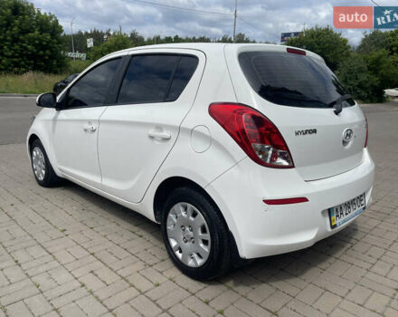 Белый Хендай и20, объемом двигателя 1.4 л и пробегом 162 тыс. км за 7900 $, фото 6 на Automoto.ua