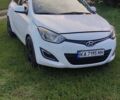 Белый Хендай и20, объемом двигателя 1.4 л и пробегом 226 тыс. км за 7500 $, фото 1 на Automoto.ua