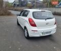 Белый Хендай и20, объемом двигателя 1.4 л и пробегом 125 тыс. км за 7400 $, фото 2 на Automoto.ua