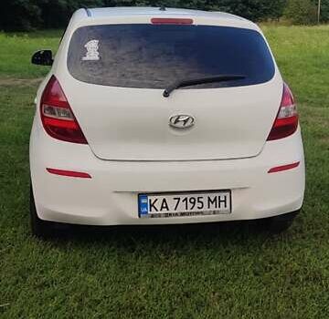 Белый Хендай и20, объемом двигателя 1.4 л и пробегом 226 тыс. км за 7500 $, фото 9 на Automoto.ua