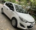 Белый Хендай и20, объемом двигателя 1.12 л и пробегом 202 тыс. км за 5700 $, фото 2 на Automoto.ua