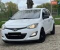 Белый Хендай и20, объемом двигателя 1.12 л и пробегом 119 тыс. км за 6699 $, фото 7 на Automoto.ua