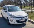 Белый Хендай и20, объемом двигателя 1.4 л и пробегом 151 тыс. км за 8700 $, фото 1 на Automoto.ua