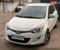 Белый Хендай и20, объемом двигателя 1.12 л и пробегом 265 тыс. км за 3599 $, фото 1 на Automoto.ua