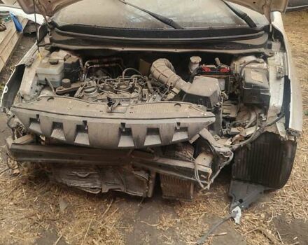 Білий Хендай і20, об'ємом двигуна 1.1 л та пробігом 170 тис. км за 1800 $, фото 4 на Automoto.ua