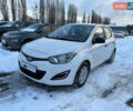 Белый Хендай и20, объемом двигателя 1.25 л и пробегом 159 тыс. км за 5500 $, фото 1 на Automoto.ua