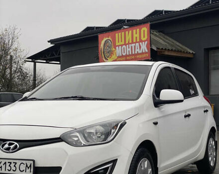 Білий Хендай і20, об'ємом двигуна 1.12 л та пробігом 260 тис. км за 5900 $, фото 4 на Automoto.ua