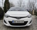Белый Хендай и20, объемом двигателя 1.1 л и пробегом 195 тыс. км за 5700 $, фото 1 на Automoto.ua