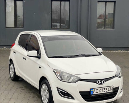 Білий Хендай і20, об'ємом двигуна 1.12 л та пробігом 260 тис. км за 5900 $, фото 7 на Automoto.ua