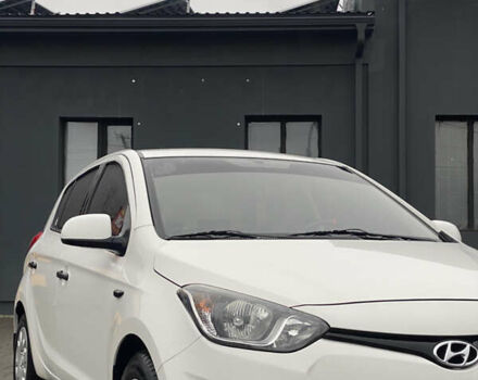 Білий Хендай і20, об'ємом двигуна 1.12 л та пробігом 260 тис. км за 5900 $, фото 15 на Automoto.ua