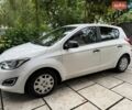 Белый Хендай и20, объемом двигателя 1.25 л и пробегом 260 тыс. км за 5700 $, фото 2 на Automoto.ua
