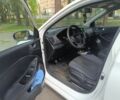 Білий Хендай і20, об'ємом двигуна 1.1 л та пробігом 232 тис. км за 7300 $, фото 5 на Automoto.ua