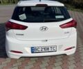 Белый Хендай и20, объемом двигателя 1.12 л и пробегом 237 тыс. км за 7700 $, фото 3 на Automoto.ua