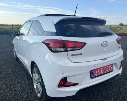 Хендай и20 2017 в Краматорске на Automoto.ua Белый Хендай и20, объемом двигателя 1.4 л и пробегом 105 тыс. км за 10200 $, фото 4 на Automoto.ua