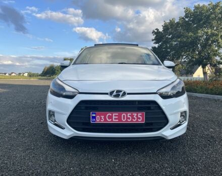 Хендай и20 2017 в Краматорске на Automoto.ua Белый Хендай и20, объемом двигателя 1.4 л и пробегом 105 тыс. км за 10200 $, фото 12 на Automoto.ua