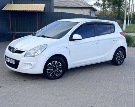 Білий Хендай і20, об'ємом двигуна 1.4 л та пробігом 175 тис. км за 4600 $, фото 1 на Automoto.ua