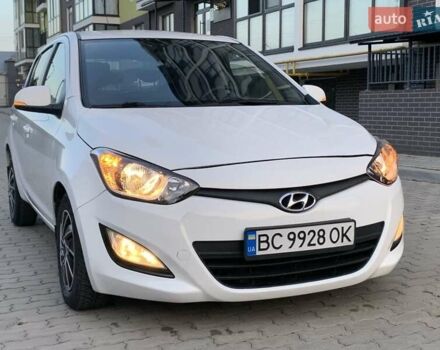 Білий Хендай і20, об'ємом двигуна 1.25 л та пробігом 290 тис. км за 4299 $, фото 1 на Automoto.ua