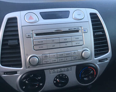 Хендай и20 2011 в Житомире на Automoto.ua Бежевый Хендай и20, объемом двигателя 1.25 л и пробегом 188 тыс. км за 5400 $, фото 13 на Automoto.ua