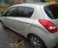 Бежевий Хендай і20, об'ємом двигуна 1.4 л та пробігом 125 тис. км за 4500 $, фото 1 на Automoto.ua