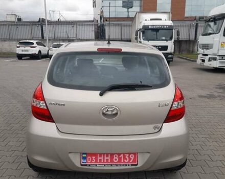 Бежевий Хендай і20, об'ємом двигуна 1.4 л та пробігом 103 тис. км за 8300 $, фото 1 на Automoto.ua