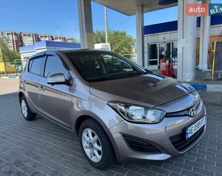 Бежевий Хендай і20, об'ємом двигуна 1.37 л та пробігом 85 тис. км за 8500 $, фото 7 на Automoto.ua
