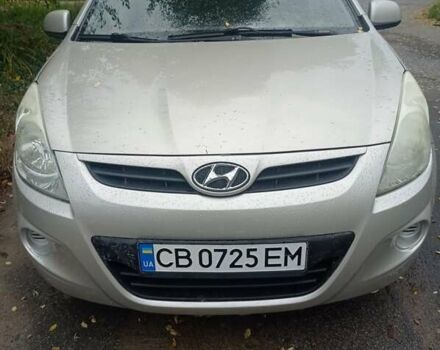 Бежевий Хендай і20, об'ємом двигуна 1.4 л та пробігом 125 тис. км за 4500 $, фото 1 на Automoto.ua