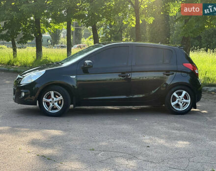 Чорний Хендай і20, об'ємом двигуна 1.25 л та пробігом 207 тис. км за 4300 $, фото 3 на Automoto.ua