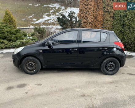 Чорний Хендай і20, об'ємом двигуна 1.25 л та пробігом 185 тис. км за 4500 $, фото 6 на Automoto.ua