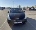 Черный Хендай и20, объемом двигателя 1.2 л и пробегом 200 тыс. км за 5300 $, фото 1 на Automoto.ua