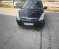 Черный Хендай и20, объемом двигателя 1.3 л и пробегом 300 тыс. км за 2999 $, фото 1 на Automoto.ua