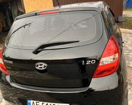 Черный Хендай и20, объемом двигателя 1.2 л и пробегом 184 тыс. км за 5000 $, фото 1 на Automoto.ua