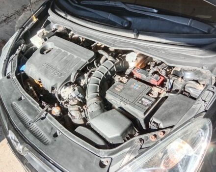 Хендай и20 2011 в Днепре (Днепропетровске) на Automoto.ua Черный Хендай и20, объемом двигателя 1.4 л и пробегом 186 тыс. км за 4000 $, фото 9 на Automoto.ua