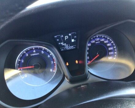 Черный Хендай и20, объемом двигателя 1.6 л и пробегом 175 тыс. км за 10900 $, фото 11 на Automoto.ua