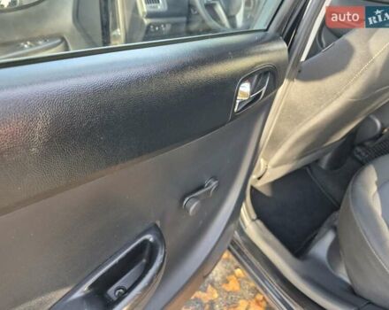 Черный Хендай и20, объемом двигателя 1.4 л и пробегом 224 тыс. км за 5950 $, фото 25 на Automoto.ua