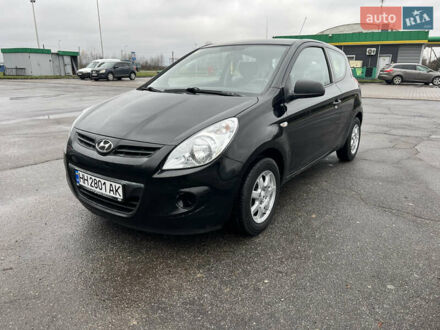 Чорний Хендай і20, об'ємом двигуна 1.25 л та пробігом 165 тис. км за 4599 $, фото 1 на Automoto.ua