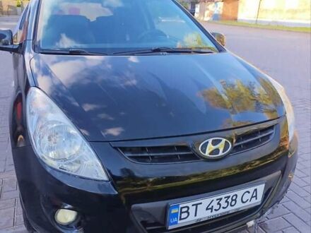 Чорний Хендай і20, об'ємом двигуна 1.25 л та пробігом 180 тис. км за 3500 $, фото 1 на Automoto.ua