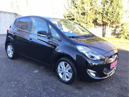 Черный Хендай и20, объемом двигателя 1.6 л и пробегом 175 тыс. км за 10900 $, фото 1 на Automoto.ua