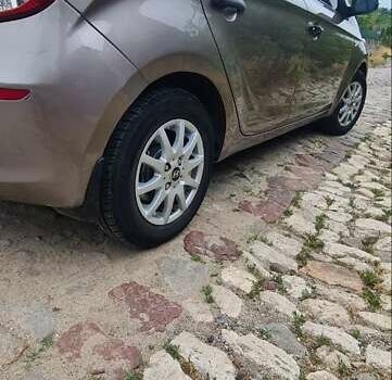 Коричневий Хендай і20, об'ємом двигуна 1.25 л та пробігом 178 тис. км за 5600 $, фото 10 на Automoto.ua