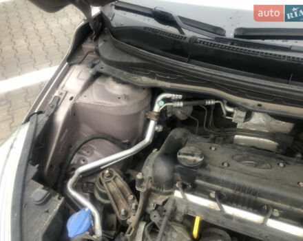 Коричневий Хендай і20, об'ємом двигуна 1.4 л та пробігом 132 тис. км за 5750 $, фото 16 на Automoto.ua