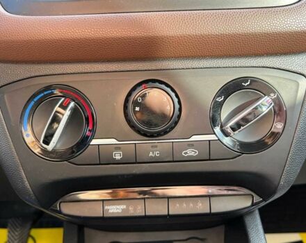 Коричневий Хендай і20, об'ємом двигуна 1.2 л та пробігом 67 тис. км за 9700 $, фото 9 на Automoto.ua