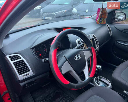 Червоний Хендай і20, об'ємом двигуна 1.4 л та пробігом 130 тис. км за 7900 $, фото 10 на Automoto.ua
