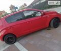 Красный Хендай и20, объемом двигателя 1.4 л и пробегом 153 тыс. км за 5250 $, фото 56 на Automoto.ua