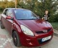 Красный Хендай и20, объемом двигателя 1.4 л и пробегом 140 тыс. км за 9000 $, фото 1 на Automoto.ua