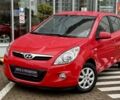 Красный Хендай и20, объемом двигателя 1.4 л и пробегом 112 тыс. км за 8048 $, фото 1 на Automoto.ua