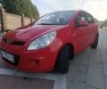 Красный Хендай и20, объемом двигателя 1.4 л и пробегом 153 тыс. км за 5250 $, фото 3 на Automoto.ua