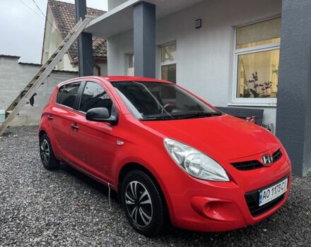 Червоний Хендай і20, об'ємом двигуна 1.26 л та пробігом 240 тис. км за 4500 $, фото 3 на Automoto.ua